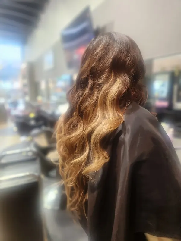 Hairworld fountaingate — Hairdresser in Narre Warren
